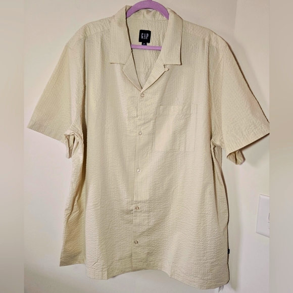 GAP Other - GAP Tan Seersucker Button Down Short Sleeve Shirt, Mens XXL, NWT